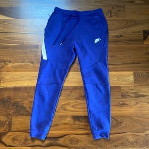 Nike Sportswear TechFleece Jogger-IndigoBlue/white